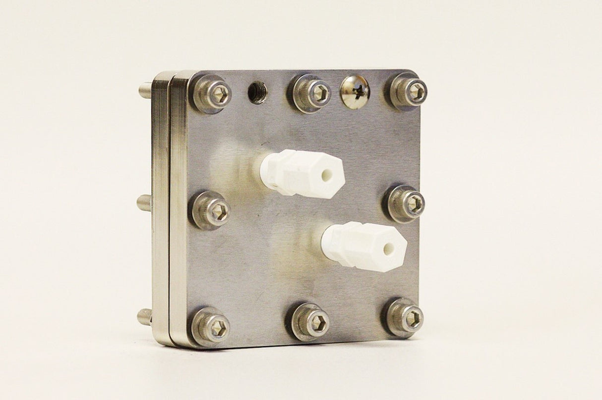 Complete AEM Water Electrolyzer (5 to 250 cm2)