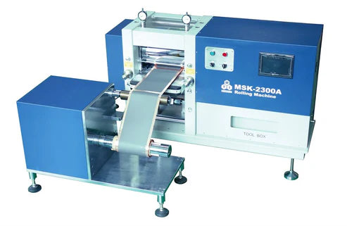 Pressa a rulli a pressione controllata per elettrodi di batterie (larghezza massima 300 mm) -MSK-E2300B